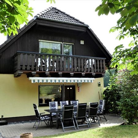 Helles Ferienhaus Im Landhausstil Fuer Bis Zu 10 Personen Frielendorf Luaran gambar
